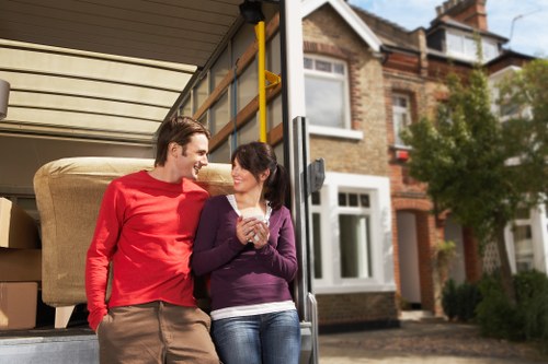 Unpacking support in a Surrey property with room-by-room organisation